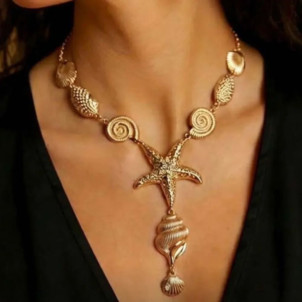 Gold Seashell Necklace R199